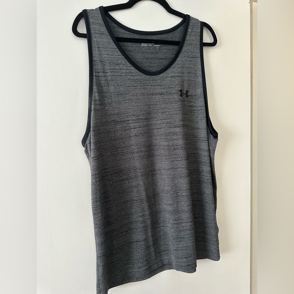 Men’s Under Armor workout tanktop